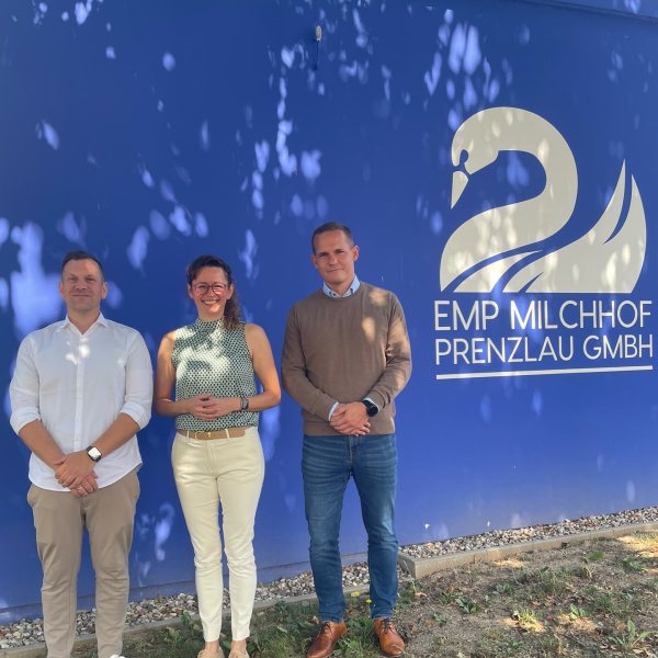 Auftakt der Sommertour: Besuch bei EMP Milchhof Prenzlau GmbH
